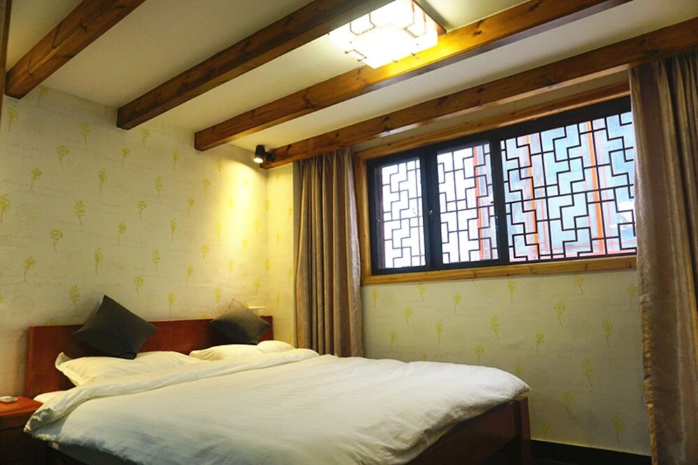 Zhouzhuang Yunshu Boutique Inn