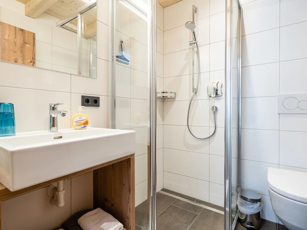 Chic Apartment in Neukirchen am Großvenediger With Balcony