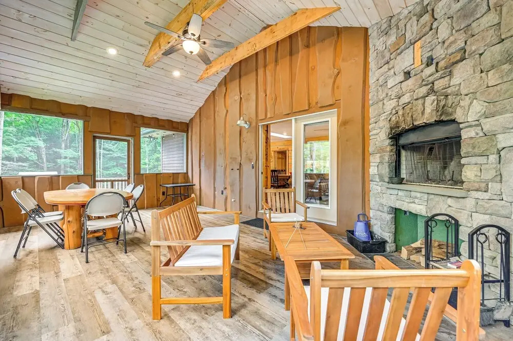 Tree Tops Retreat ~ 19 Mi to Lake George!