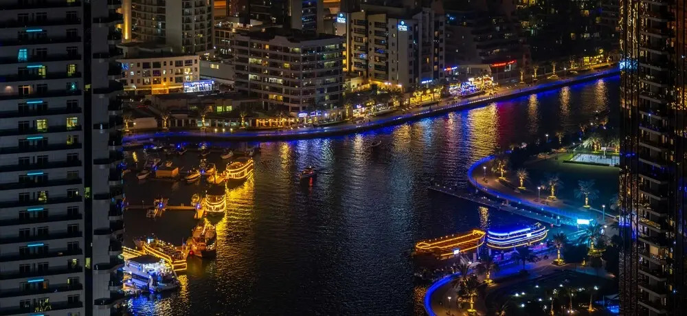 LUX  The Vida Marina Residence 2
