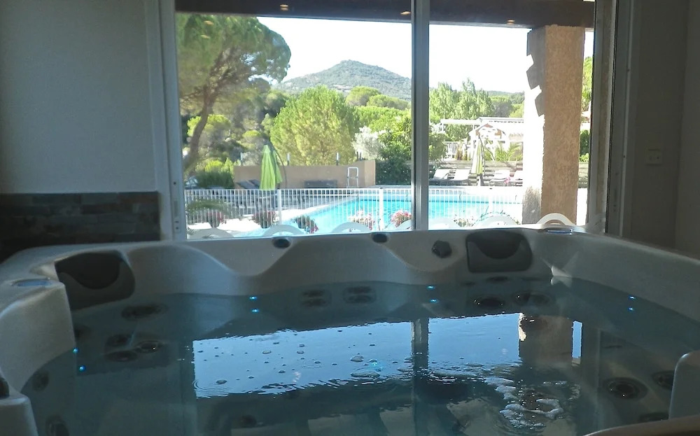 Auberge Val Moureze Hôtel & Spa