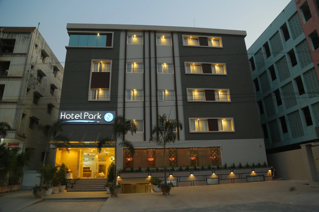 OYO Rooms NTR Health University