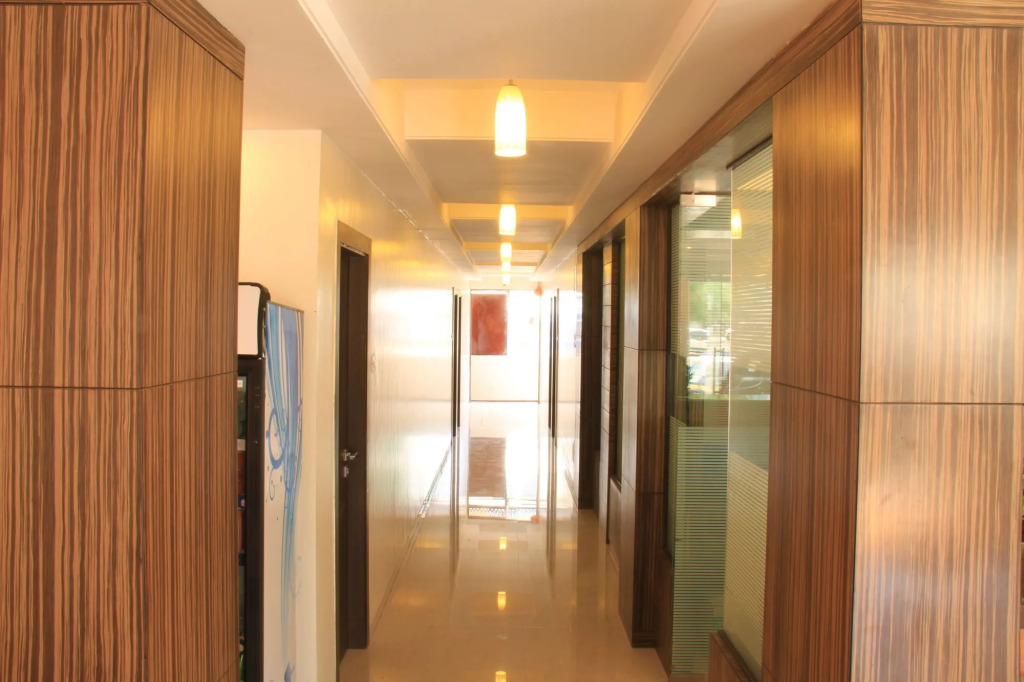 Hotel Sai Gurusthan