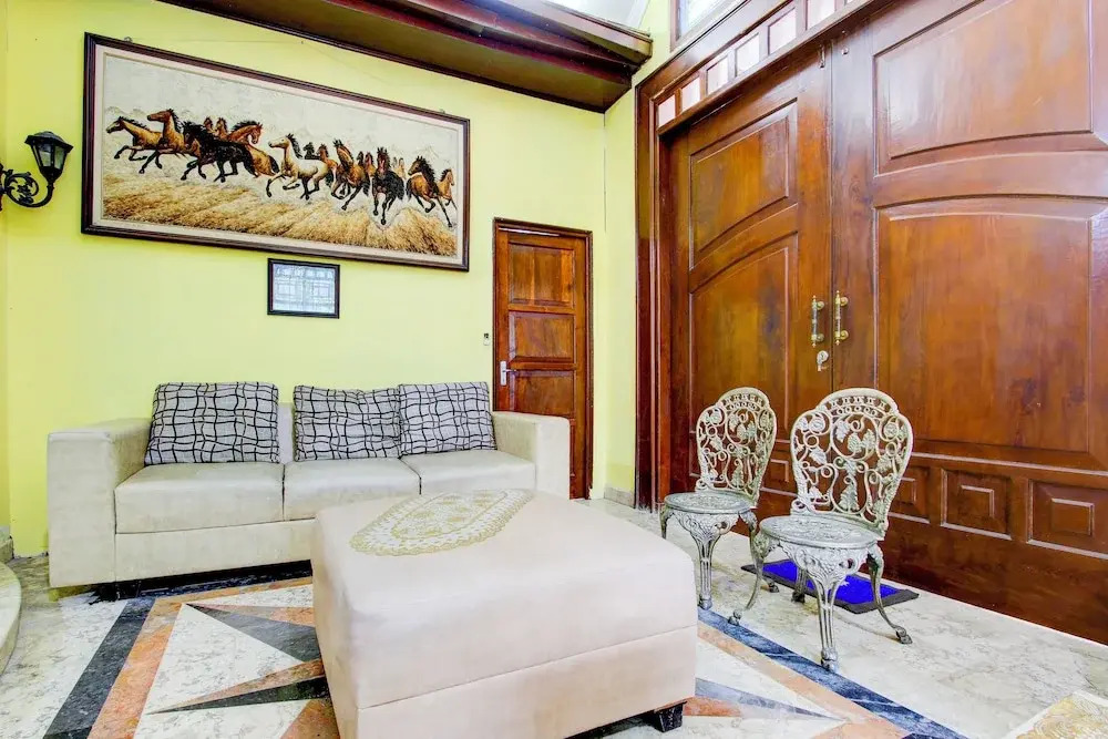 Hotel O Homestay Ndalem Kademangan
