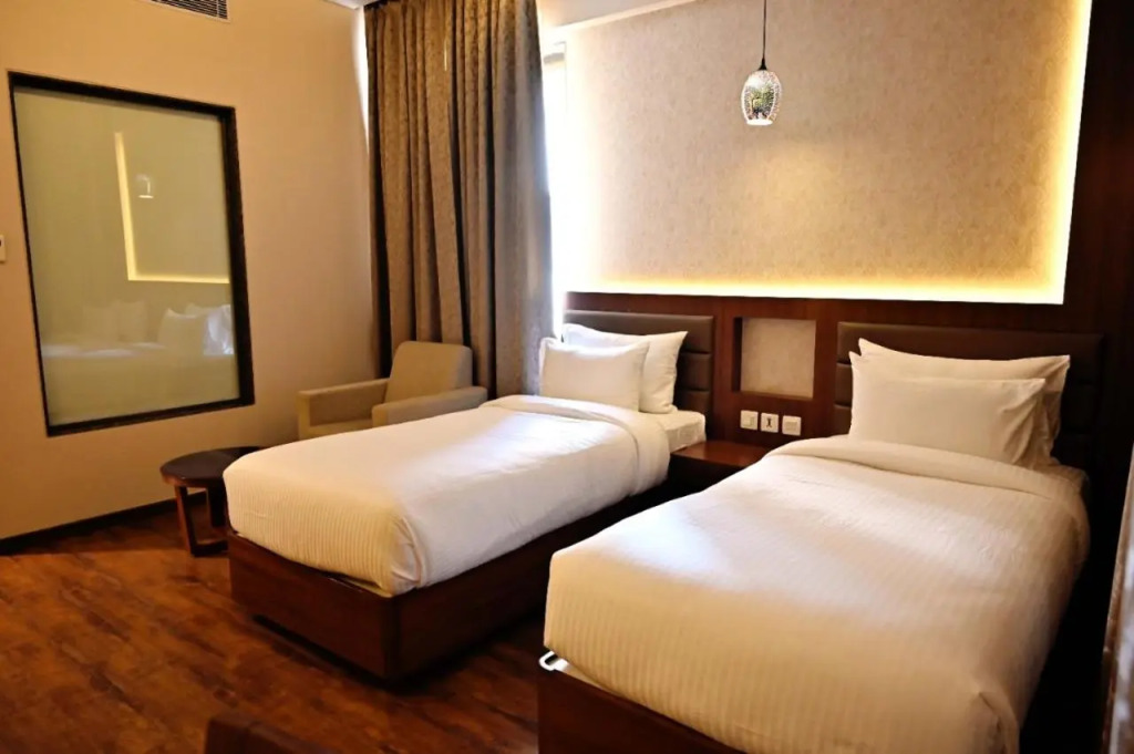 Pristine Hotel