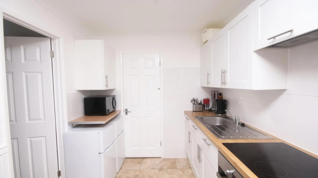 29C Medmerry Park 2 Bedroom Chalet
