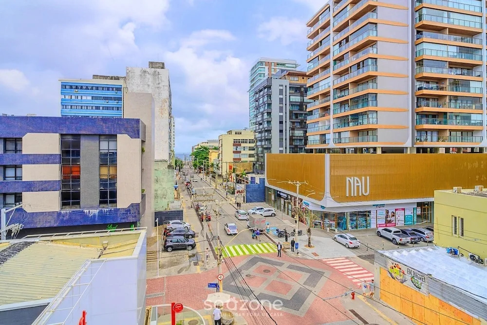 Comfort & Convenience 200m From the Beach! Hba0309