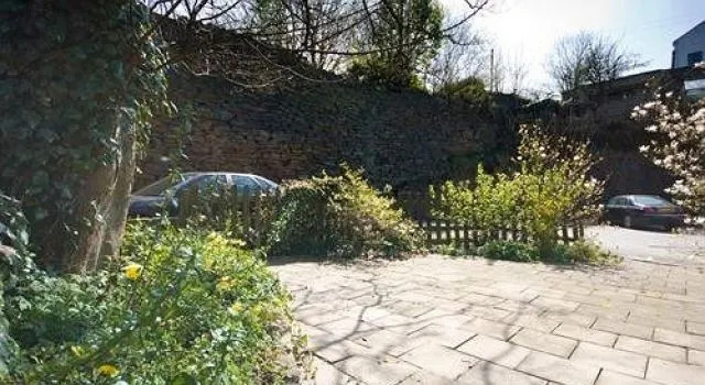 Pinfold Guest House