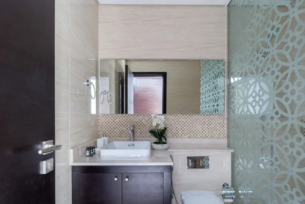 Lavish 3BR With Study in Downtown Dubai