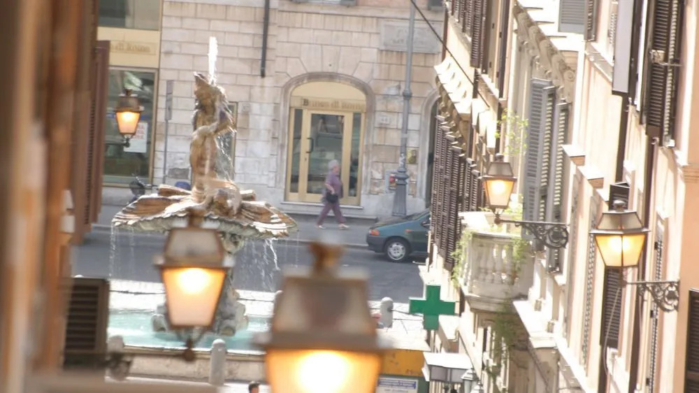 Rental in Rome Bernini Square