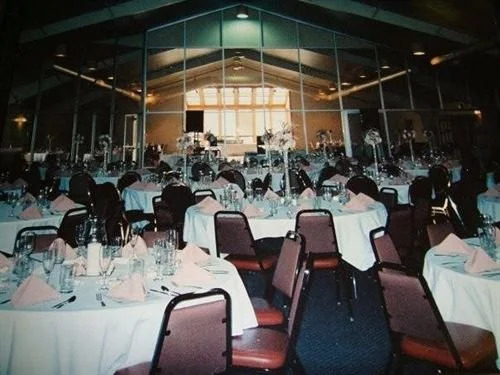 A Victory Inn & Suites Bowling Green