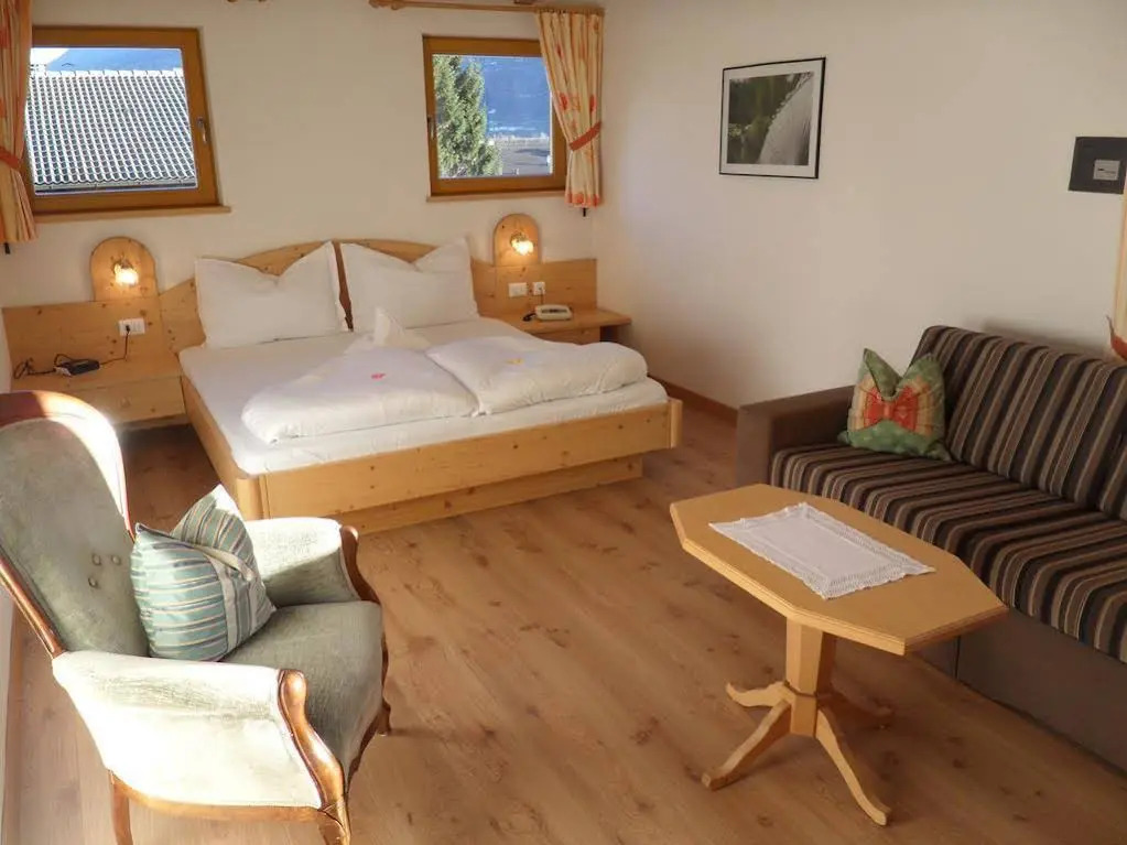 Hotel FleurAlp
