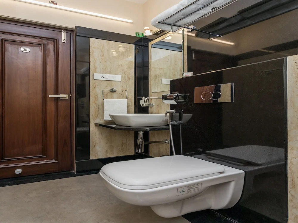 OYO 12360 Hotel Eco Stay