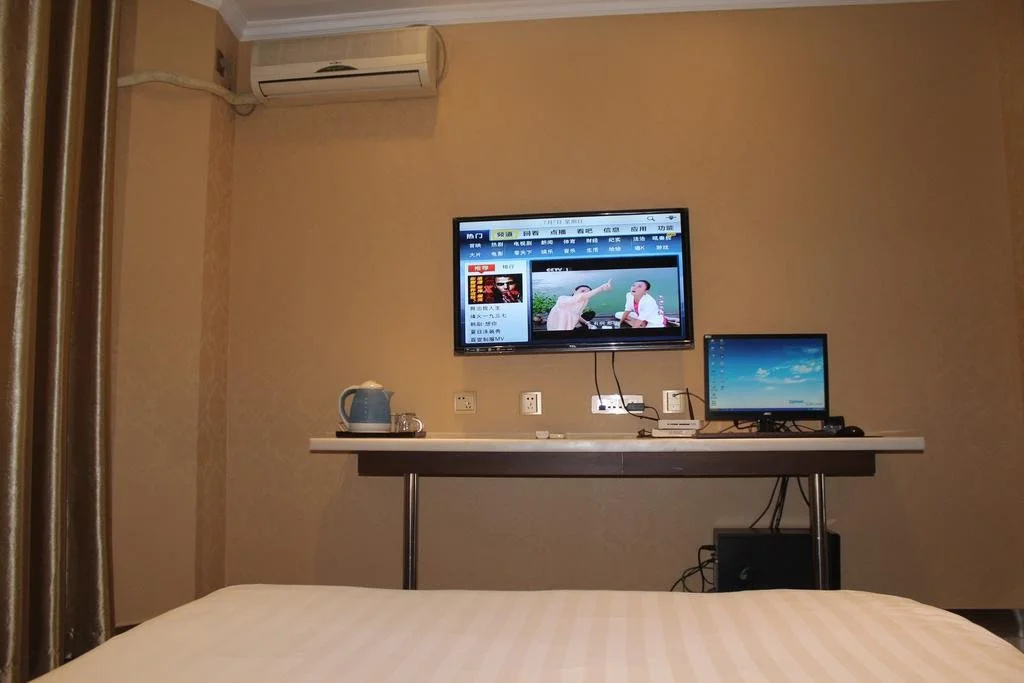 Zhangye Liangmao Hotel