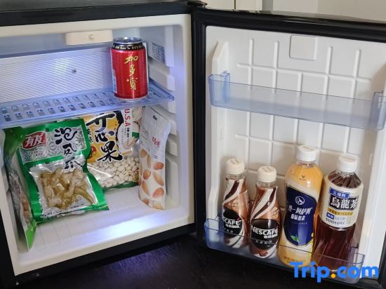 IGenie· Aerie E-sports Hotel (Zhongba Subway Station Store of Chengdu West Railway Station)
