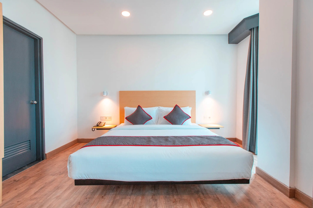 Super OYO Townhouse 1 Hotel Salemba
