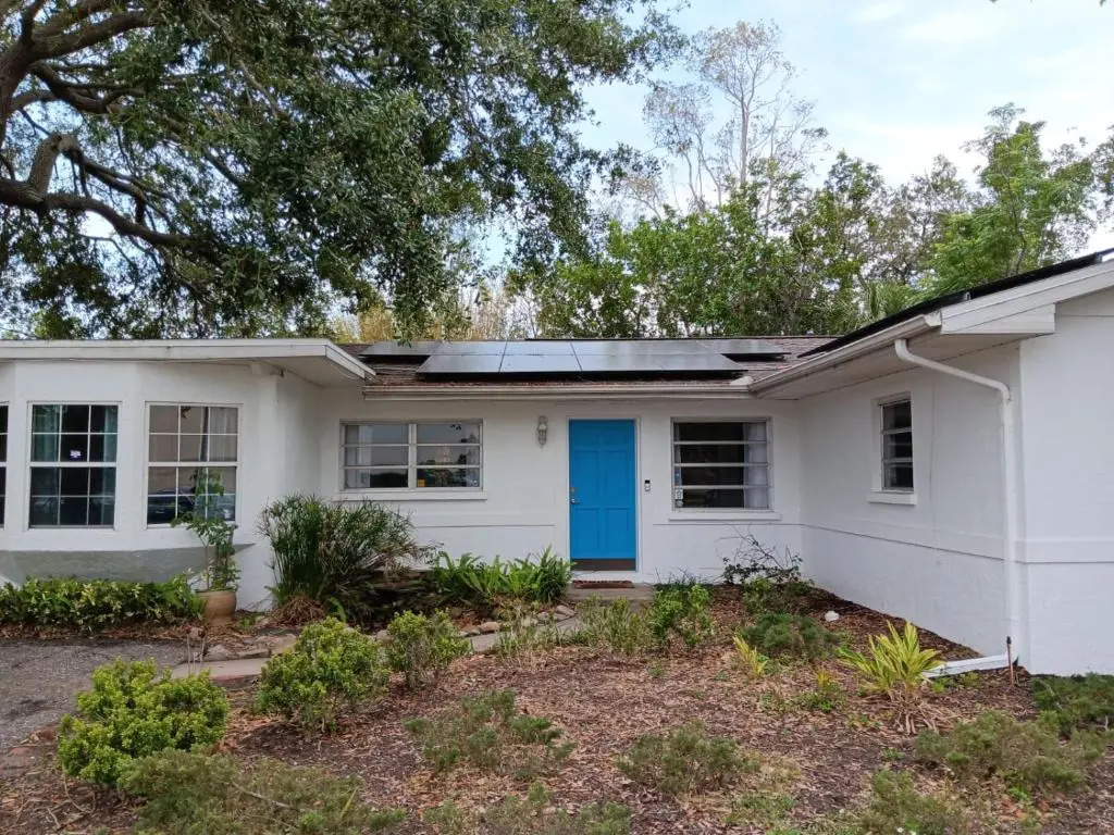 Beautiful 3/2 in Sarasota Internal name: 1840 Glengary