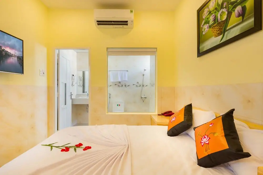 OYO 343 Phu Quynh Hotel
