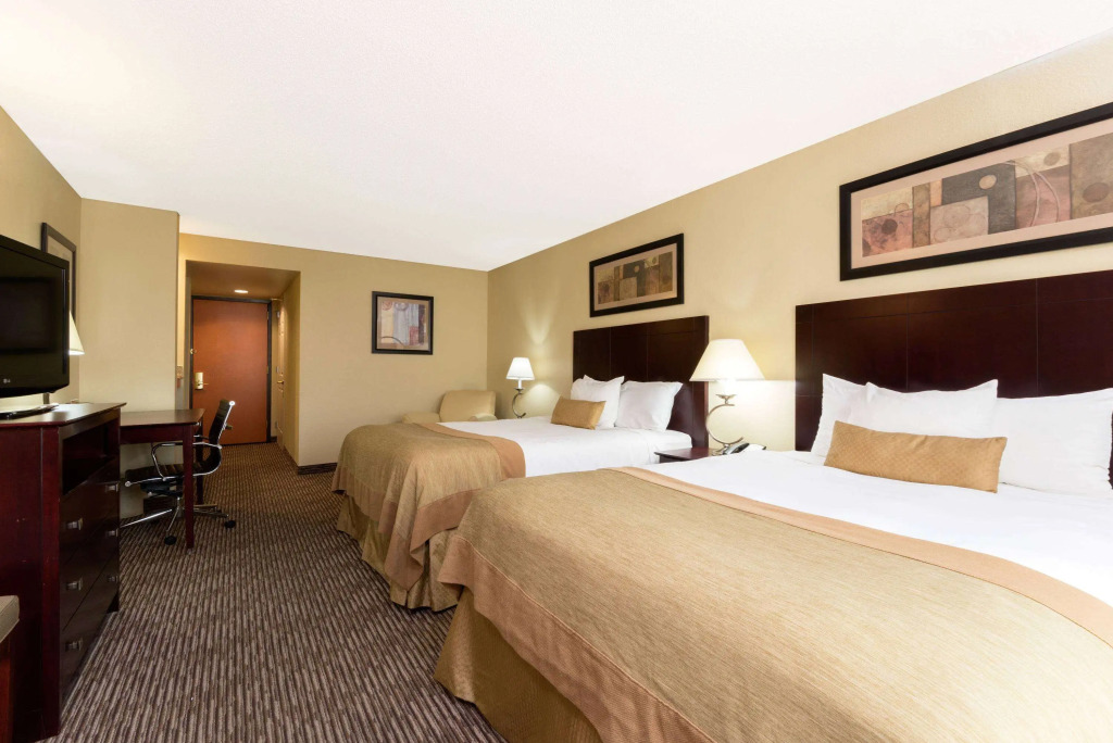 Wingate by Wyndham Dayton - Fairborn