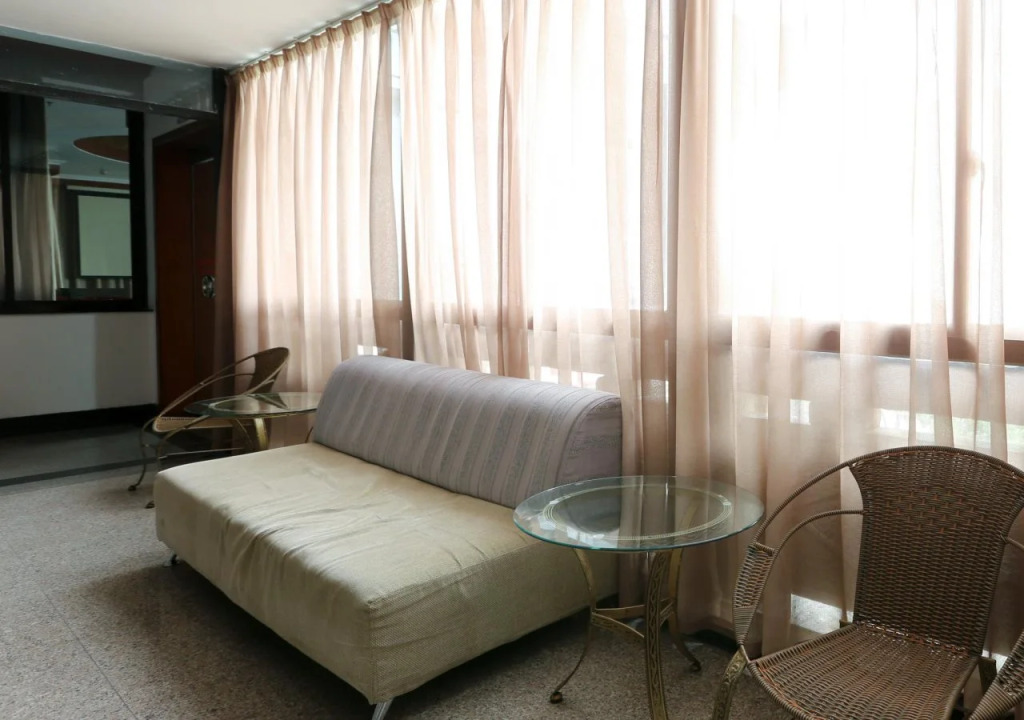 Riverside Hotel