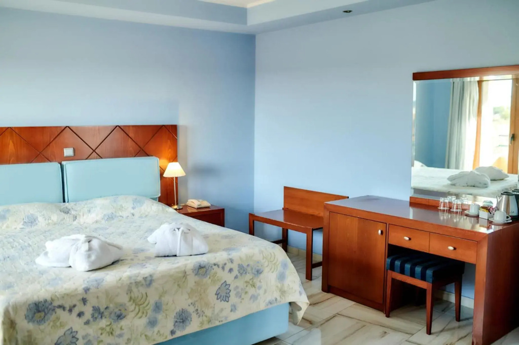 Nefeli Hotel