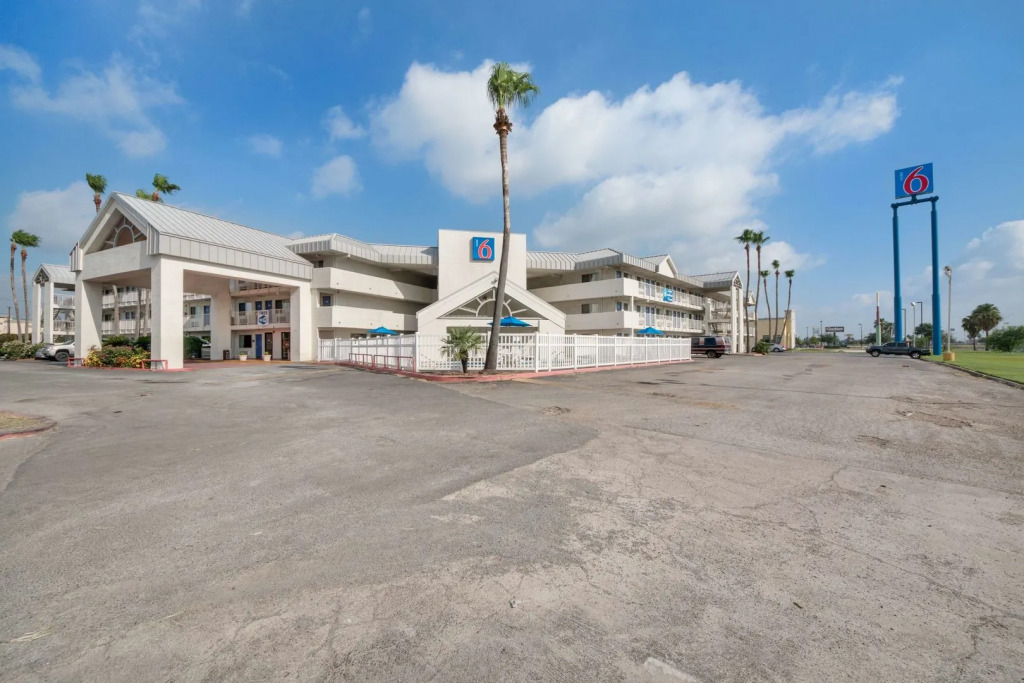 Motel 6-Brownsville, TX North