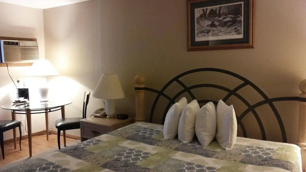 The Lodge at Leathem Smith
