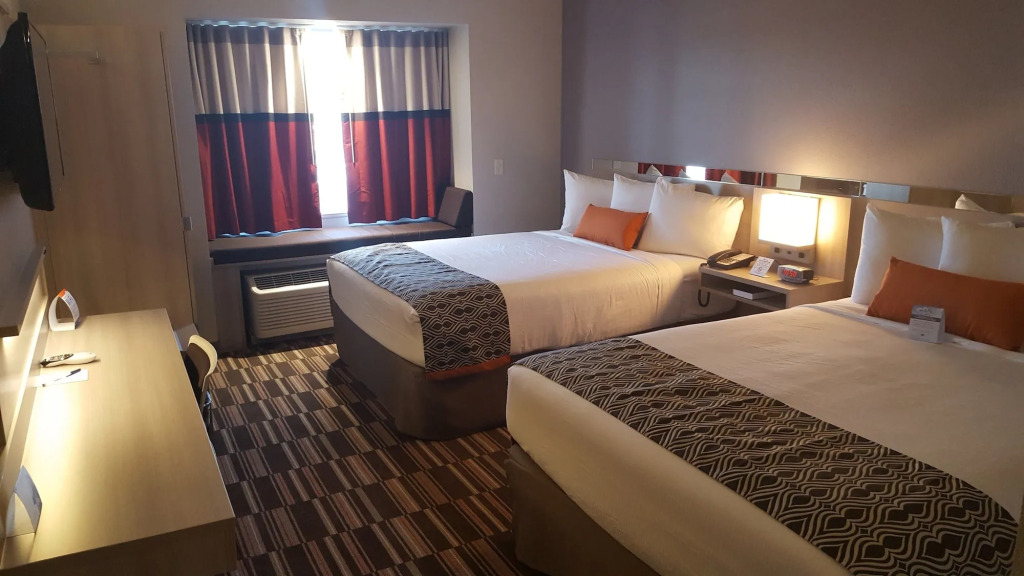 Microtel Inn & Suites By Wyndham Perry
