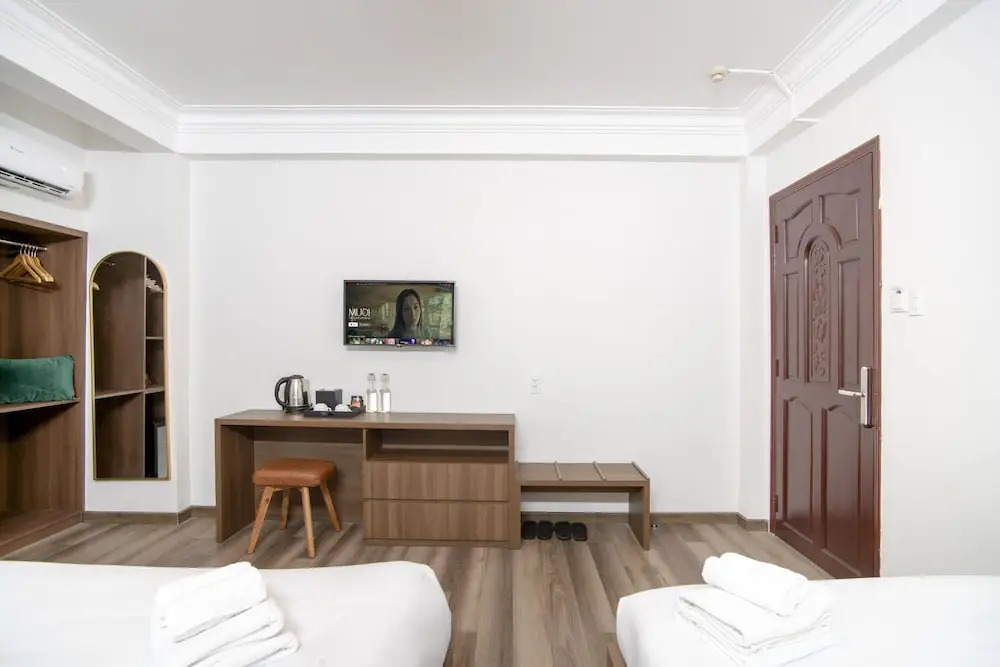 SAZI BEN THANH Hotel HCM