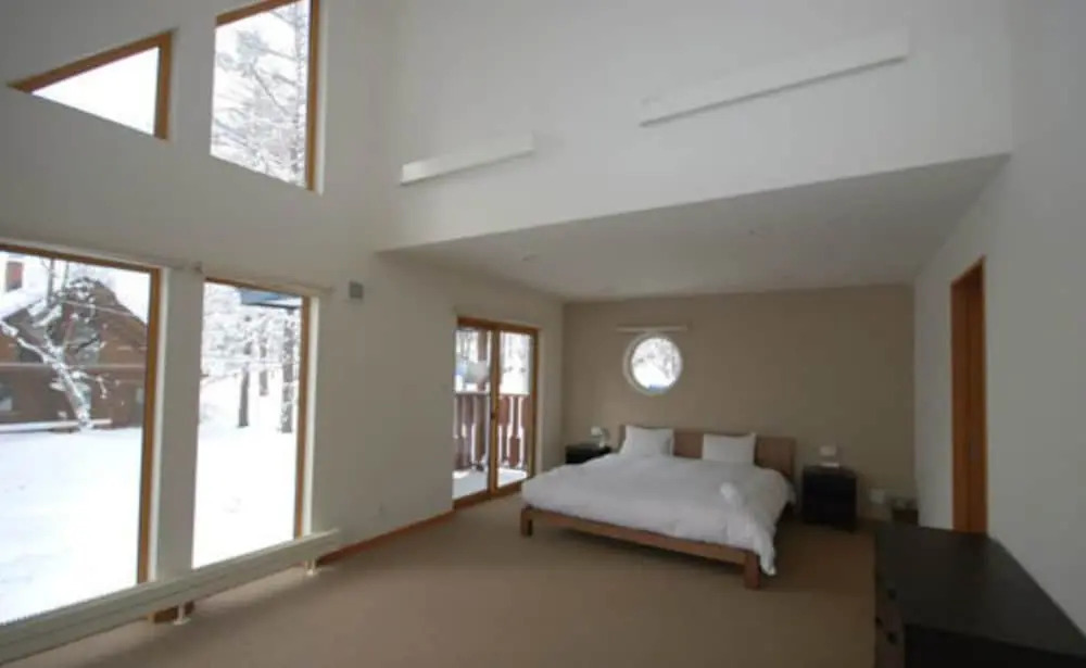 Holiday Niseko Kumajiro