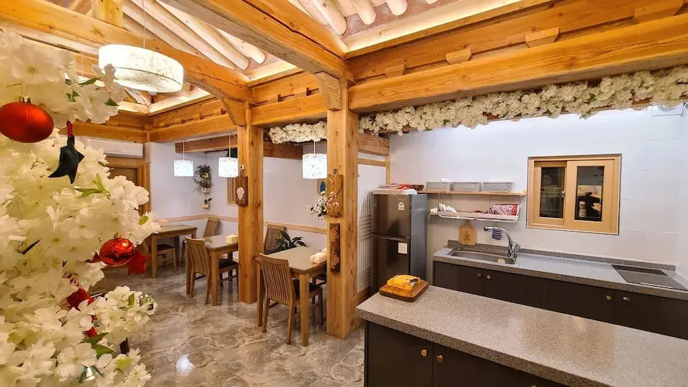 Nadul Hanok