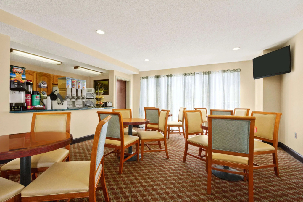 Ramada Limited - Columbia