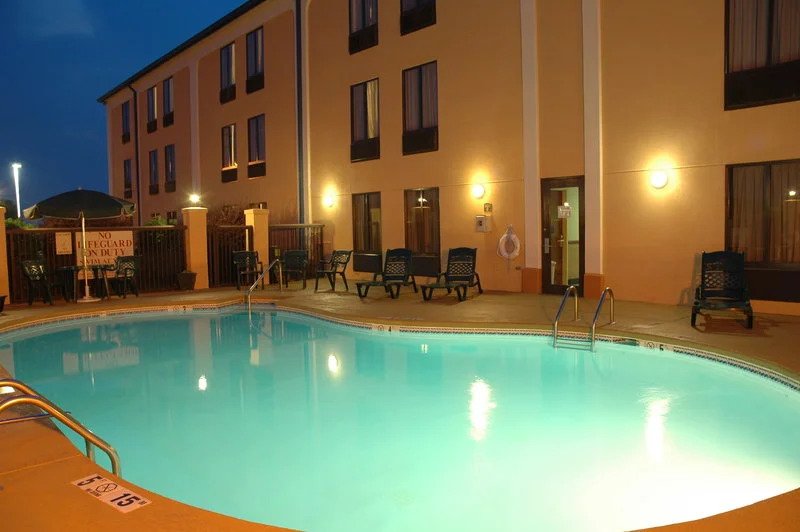 Holiday Inn Express Greer/Taylors @ Us 29