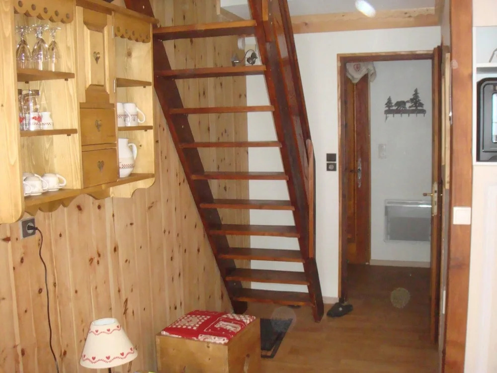 LA Poya : 3 Pièces Duplex 4 Personnes / 3 Rooms Duplex 4 People