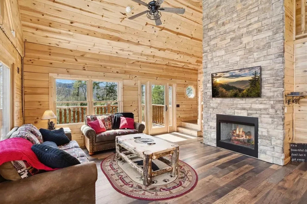 Mystic Cabin in Gatlinburg