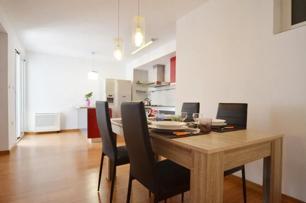 Maja in Rovinj With 2 Bedrooms and 1 Bathrooms