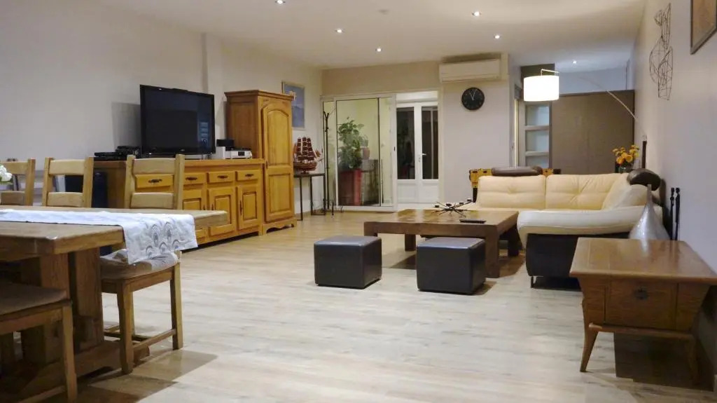 Cannes 250m2 - 8mn Walking distance Palais Festivals and Beach