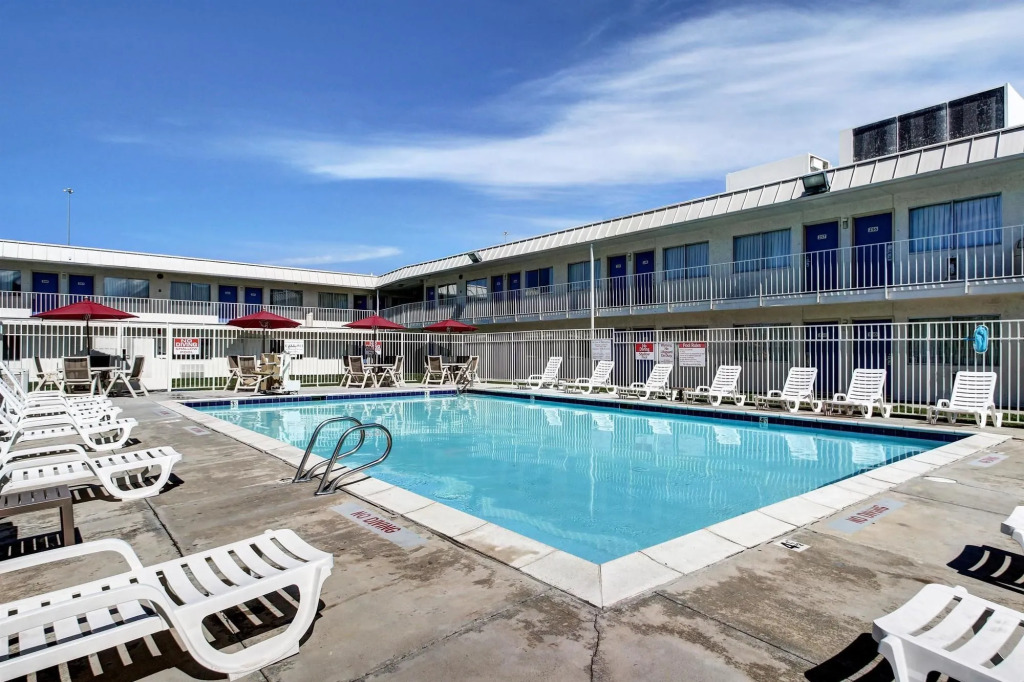 Econo Lodge Midvale