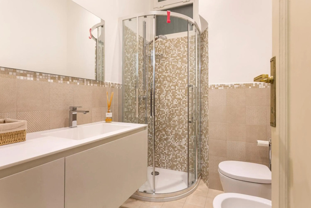 Restayled Chic Apartement