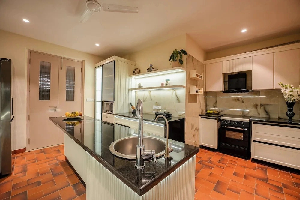 Staymaster Casa Damaaya 4BR- Pool