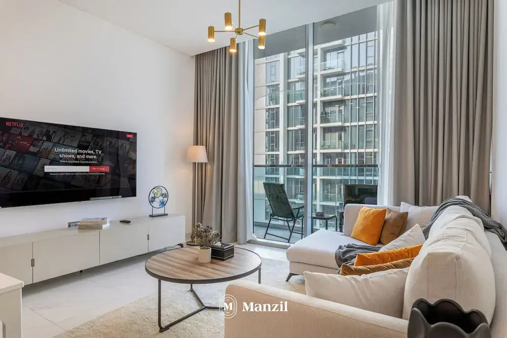 Manzil - 1BR Urban Living near Downtown