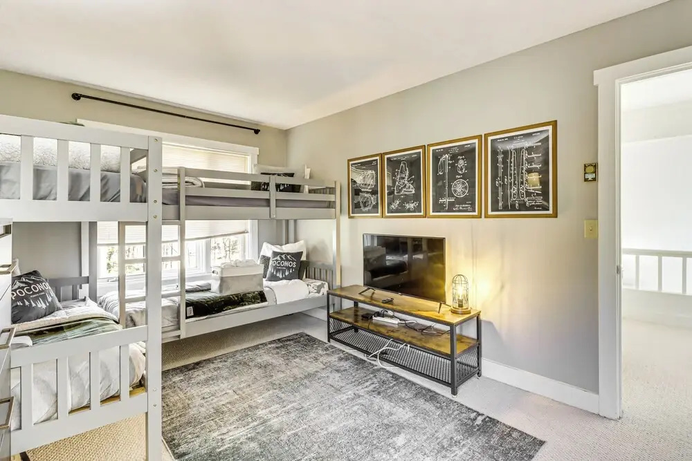 Steps to Jack Frost Ski Resort: Townhome w/ Decks