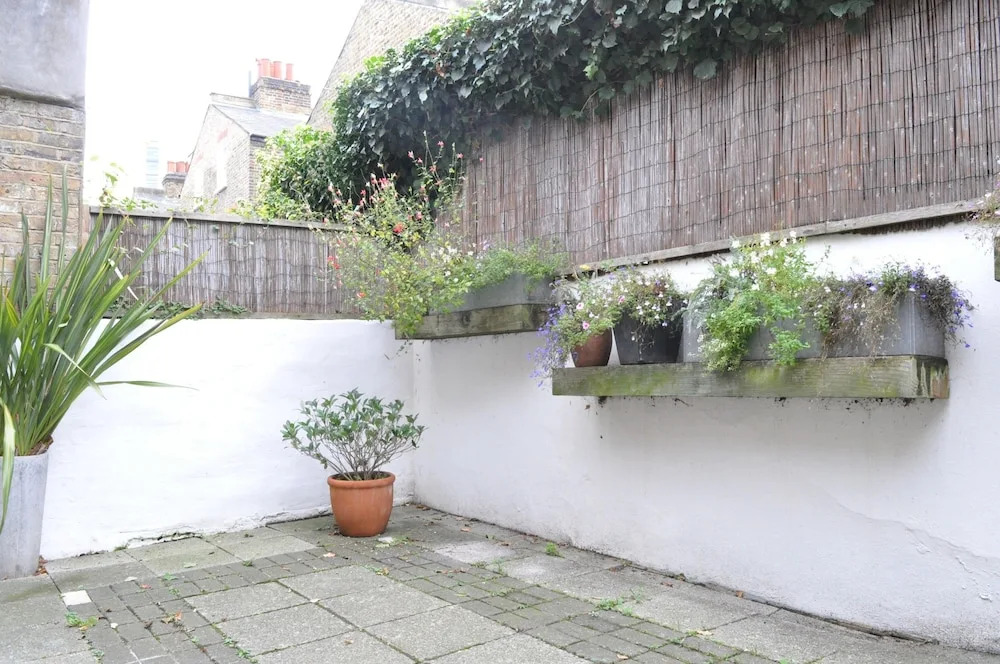 4 Bedroom Home in Great Location