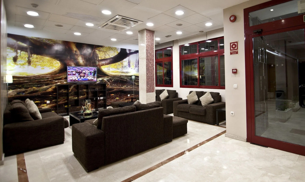 Hotel NS Albolut