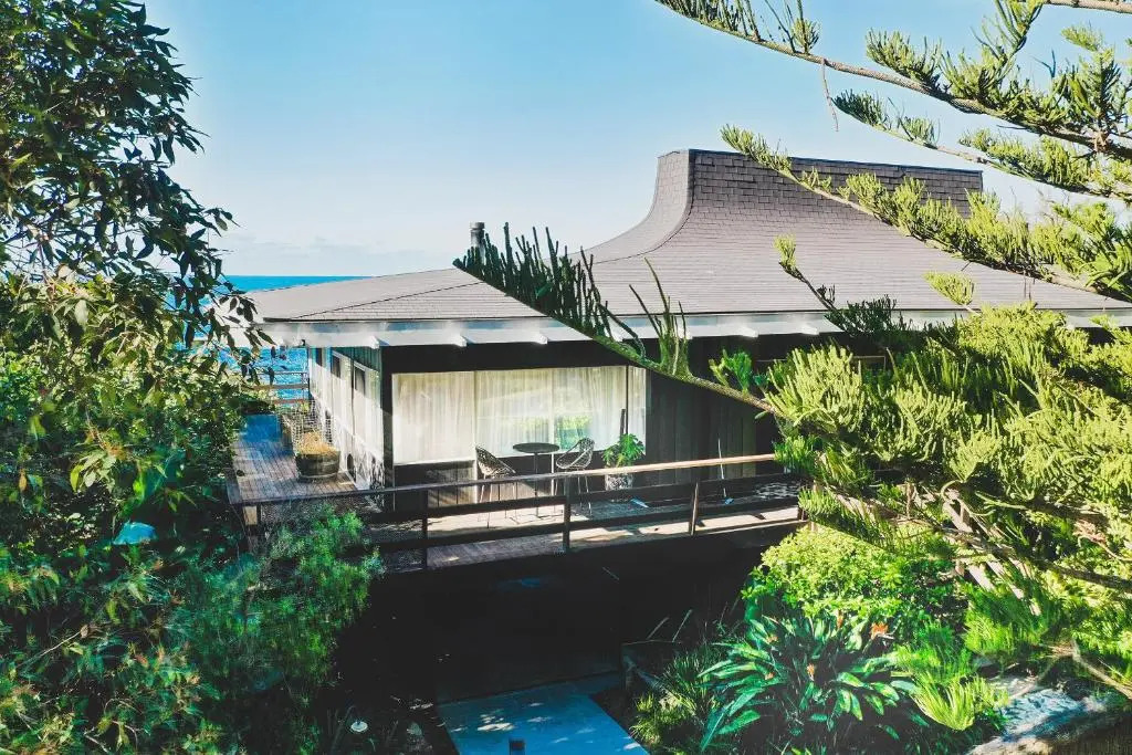 Bannisters Beach House