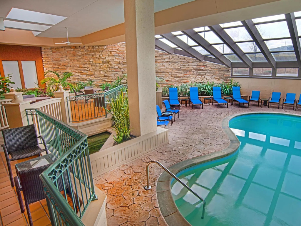 Sheraton Westport Plaza