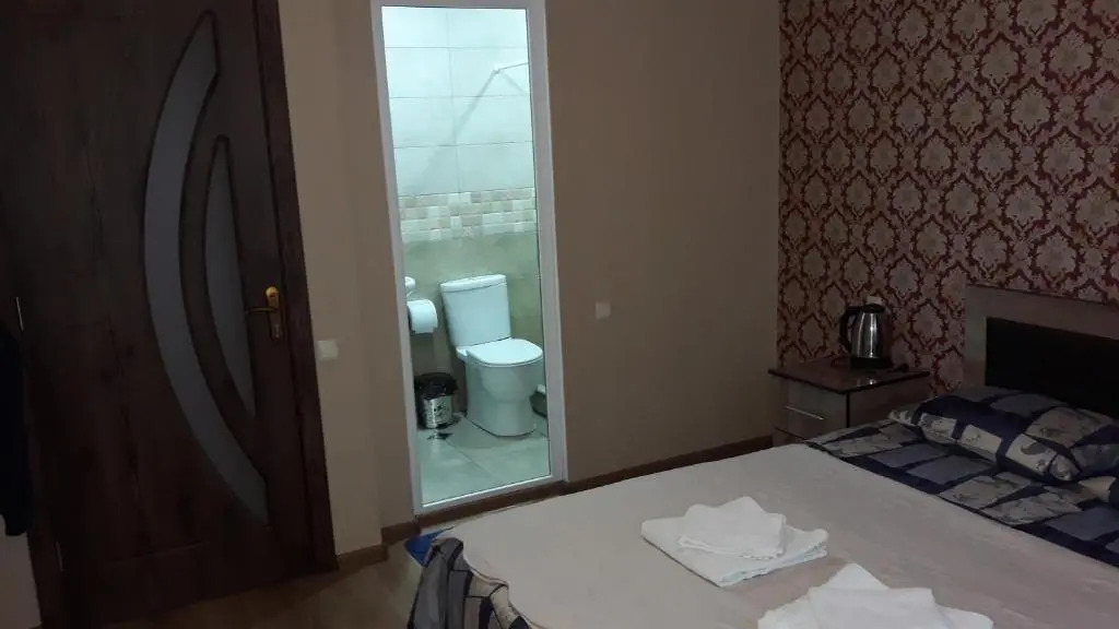MANGO Guesthouse