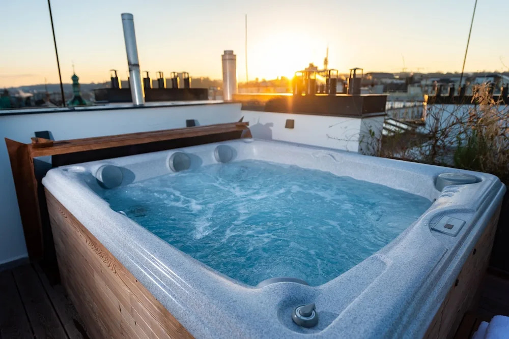Empirent Rooftop Collection
