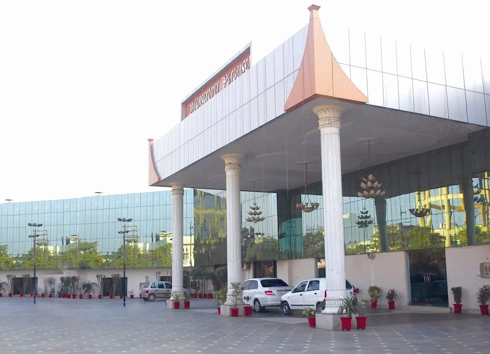 Hotel Mansarover Paradise