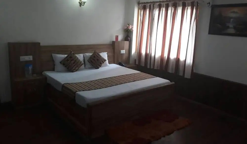 Beyond Stay Hotel Manali Queen